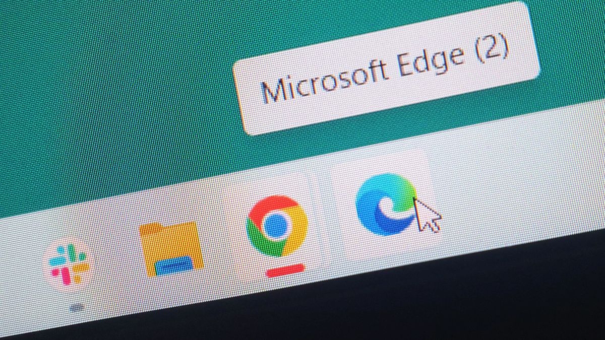 Nietypowe zachowanie Edge'a