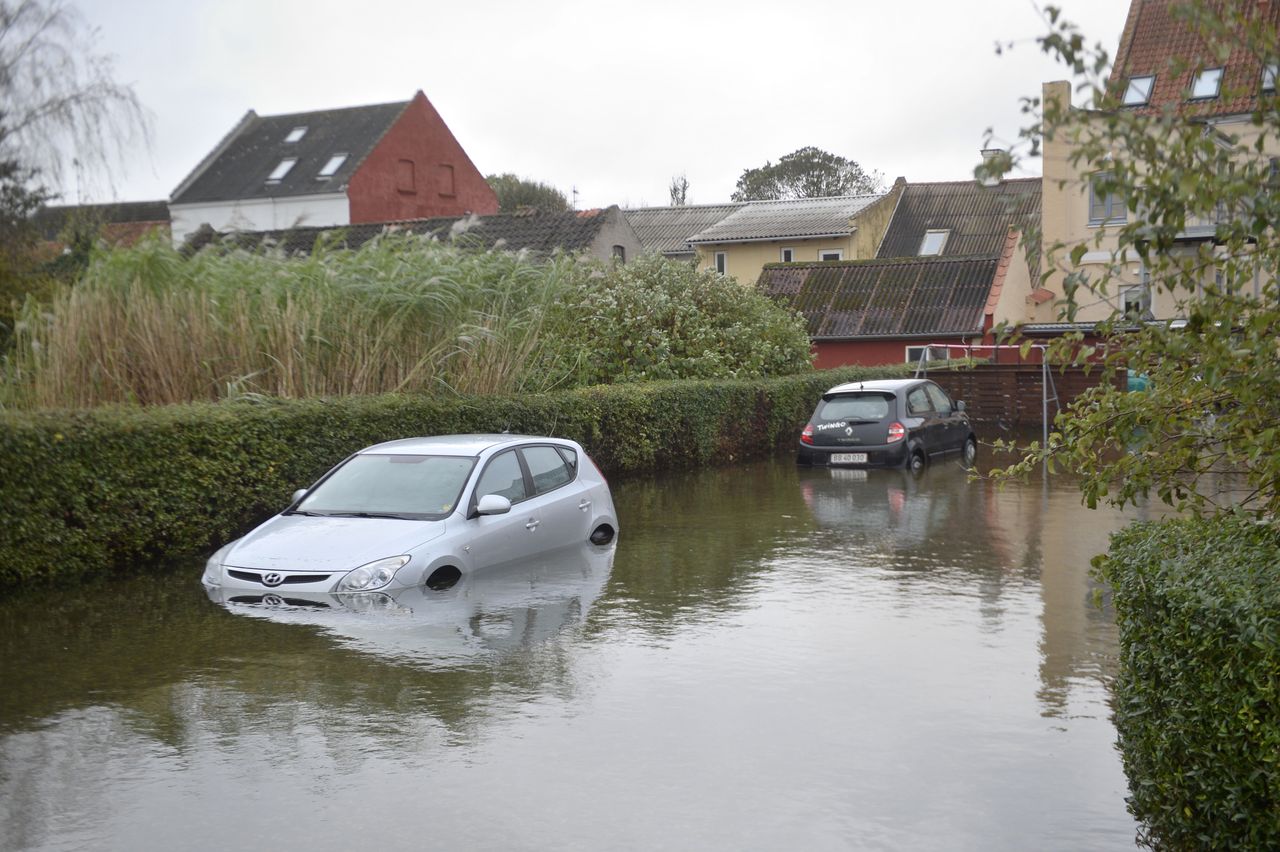 2,000 people evacuated in Germany. This is the biggest natural disaster in years