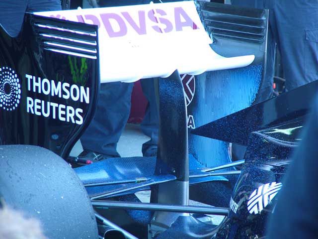 Wspornik w bolidzie Williams FW33 Cosworth