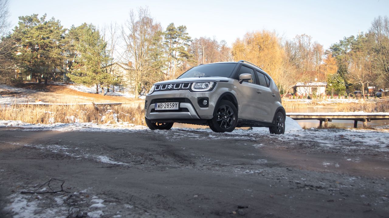 Suzuki Ignis Hybrid 2WD CVT