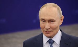 Tankowiec rosyjski dryfuje po Morzu Śródziemnym. Dziewięć krajów alarmuje