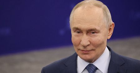 Tankowiec rosyjski dryfuje po Morzu Śródziemnym. Dziewięć krajów alarmuje