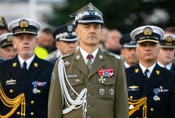 Gen. Andrzejczak po dymisji ruszył do Pragi. Pałac Prezydencki o "podtekście politycznym"