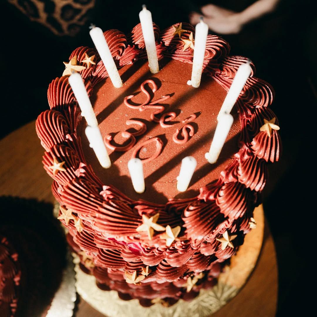 Gigi Hadid hucznie świętowała swoje 30. urodziny