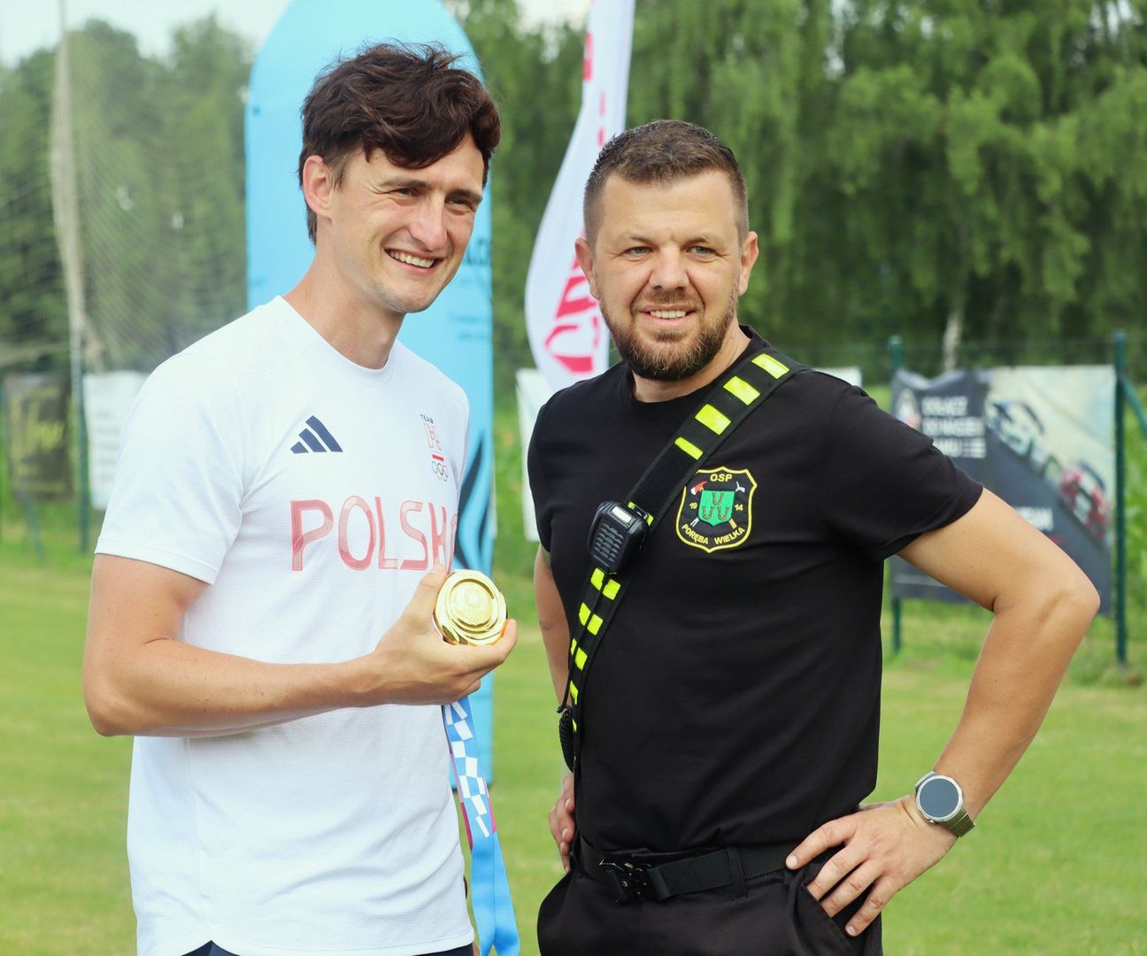 Dawid Tomala, mistrz olimpijski z Tokio (z lewej) chętnie pozował do zdjęć