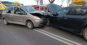 Kompletnie pijana wjechała w toyotę. Jechała z trójka dzieci