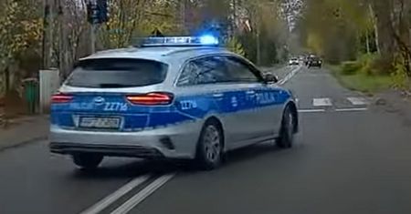 Wpadł jak śliwka w kompot. "Szybka nauczka dla pirata w bmw"