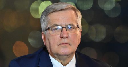 "Muszą mieć świadomość". Komorowski mówił o PiS