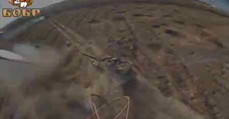 Czołg Leopard 2 oberwał w amunicję. Efekt trafienia zszokował Rosjanina