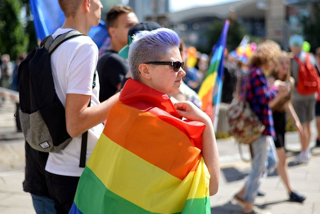 Szczygieł, Passent i Nowicka ratują jedyny w Polsce hostel dla osób LGBT