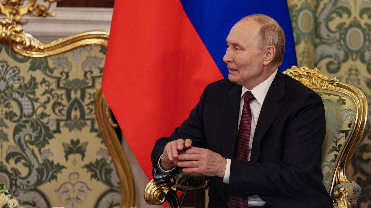 Temporary
Russian President Vladimir Putin attends a meeting with Guinea-Bissau's President at the Kremlin in Moscow on February 26, 2025. (Photo by YURI KOCHETKOV / POOL / AFP)
YURI KOCHETKOV