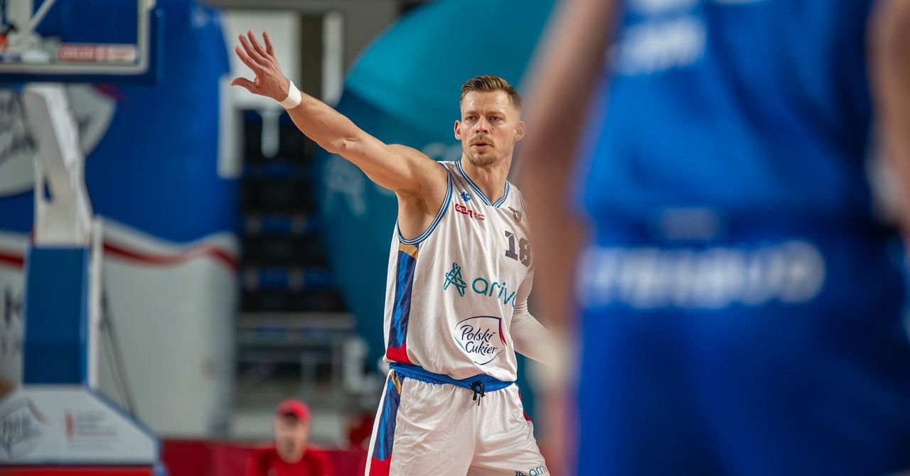 Będą zmiany w Twardych Piernikach. Kluczowy Polak wybrał innych klub