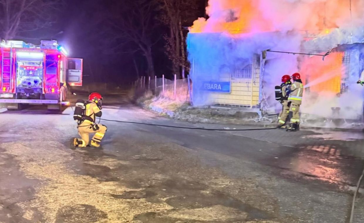 Ktoś wszedł do kantoru i go podpalił. Policja poszukuje sprawcy