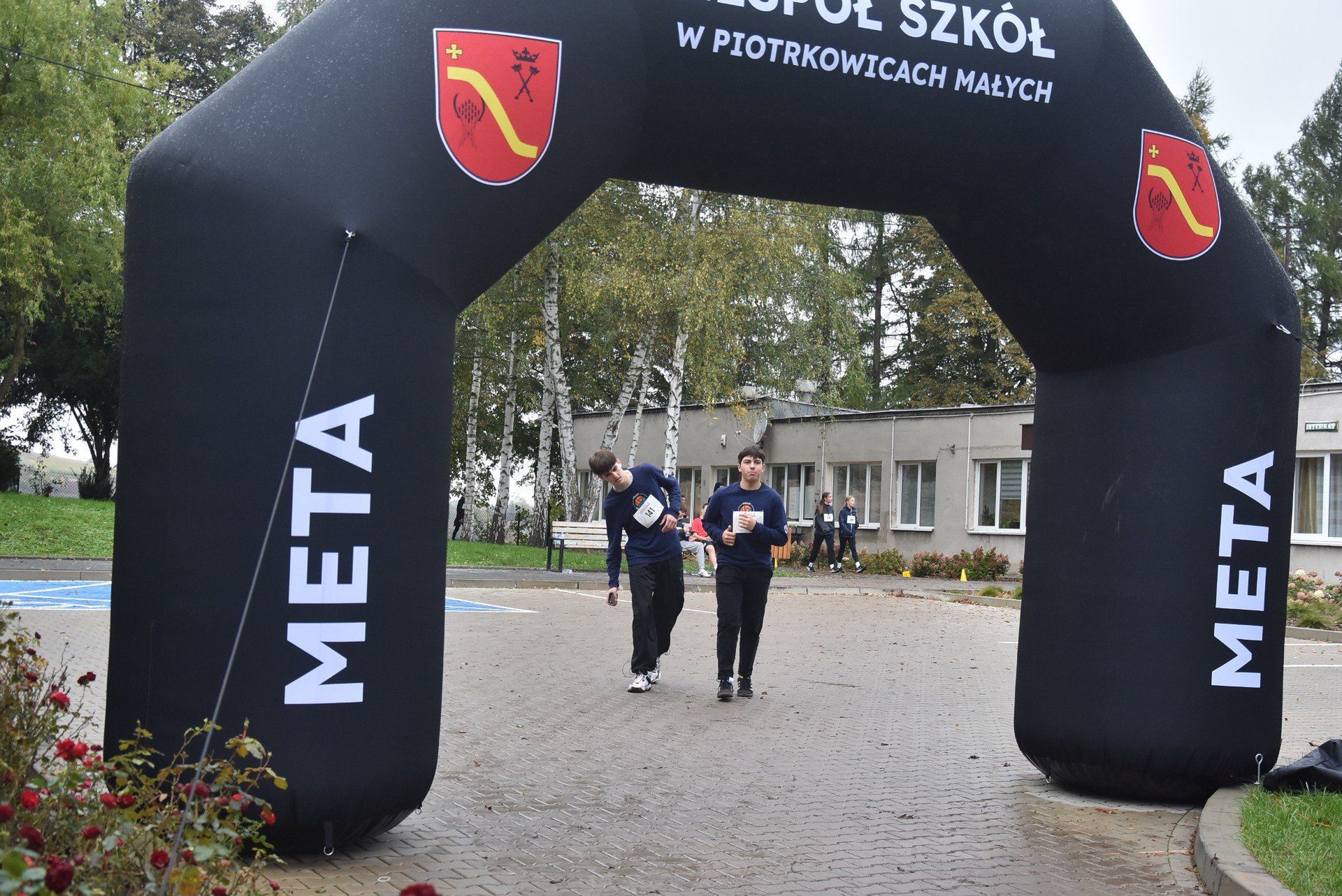 II Sztafeta Lotników w Piotrkowicach Małych