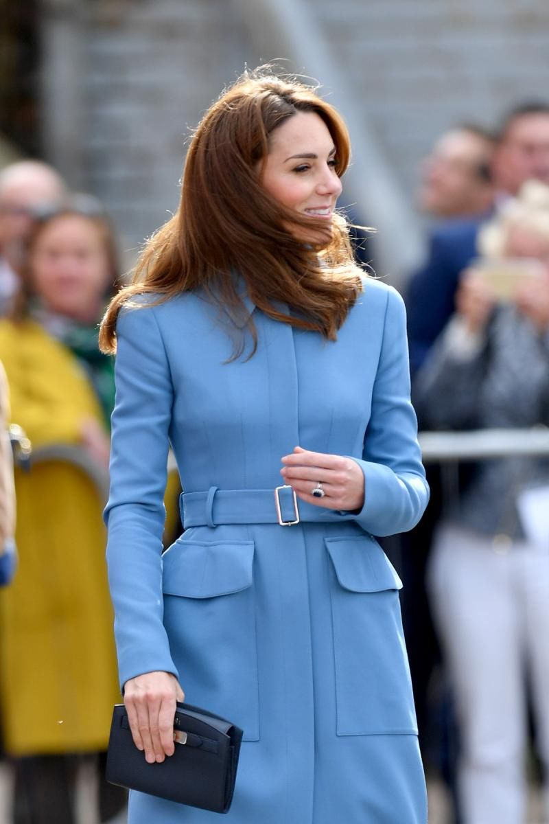 Kate Midldeton w płaszczu Alexandra McQueena