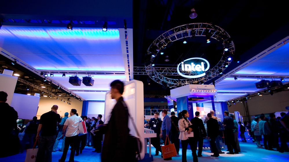 Stoisko firmy Intel na targach z depositphotos