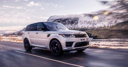 Range Rover z nowym silnikiem R6. Jest też 48-woltowa instalacja i masa mocy