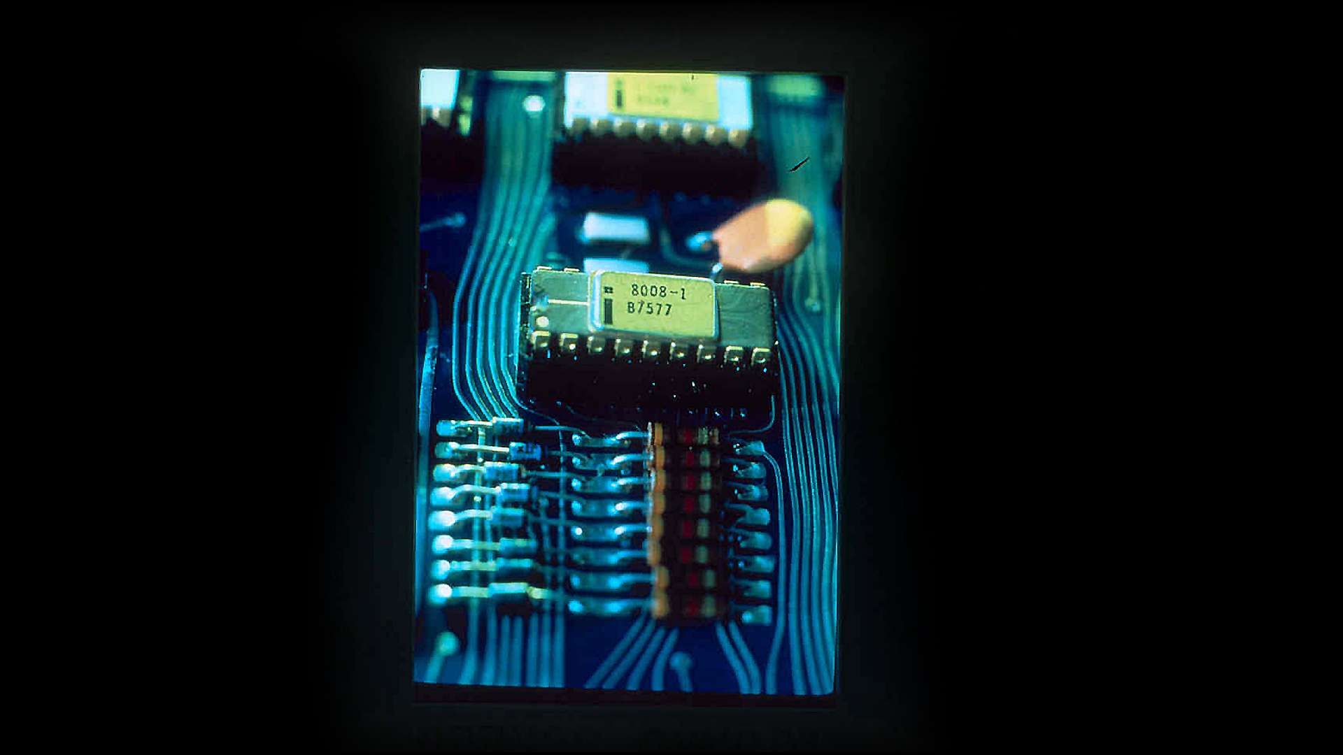 Intel 8008.