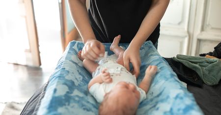 Lublin. Uderzał dzieckiem o futrynę. Na jaw wyszły szokujące szczegóły