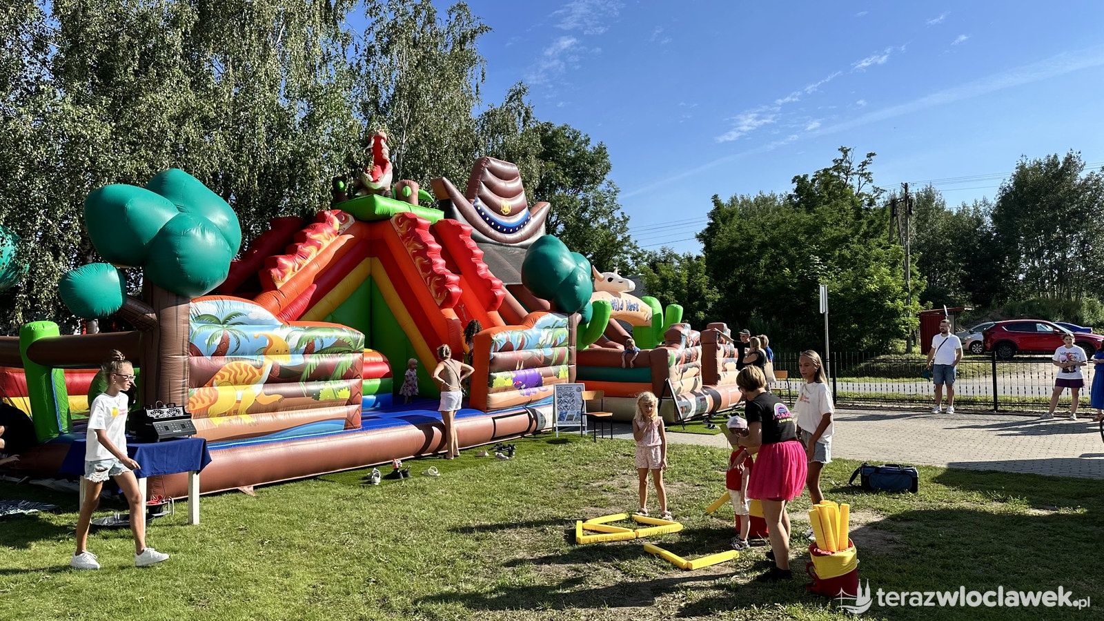 Działo się w powiecie! Dmuchańce, piana party i taniec