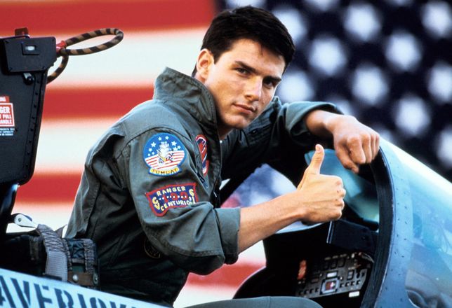 Tom Cruise w filmie "Top Gun"