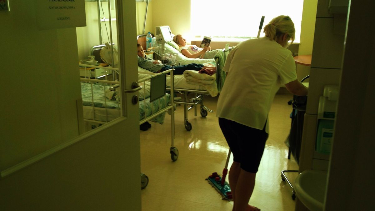 Oto zarobki na jakie mogą liczyć salowe