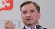 Zakaz w Jeruzalu pod Warszawą. Zbigniew Ziobro ma tam swoją posiadłość
