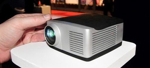 malutki-projektor-720p