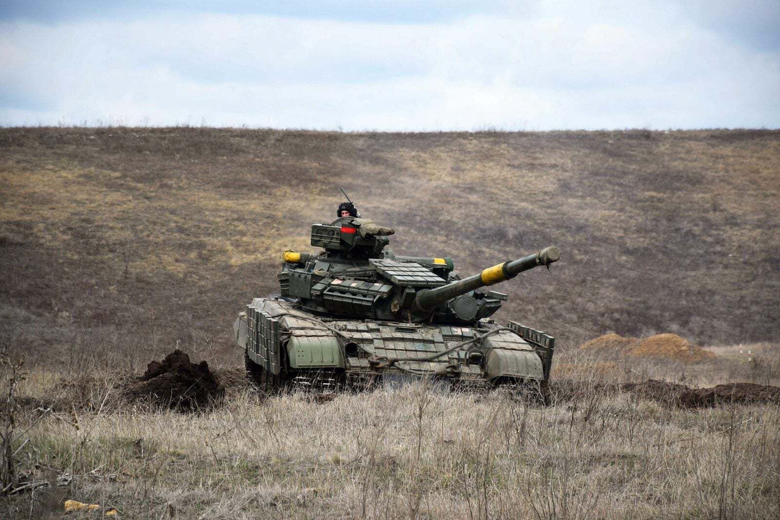 Ukraina "nowym Afganistanem". Kolejne mocarstwo planuje ewakuację