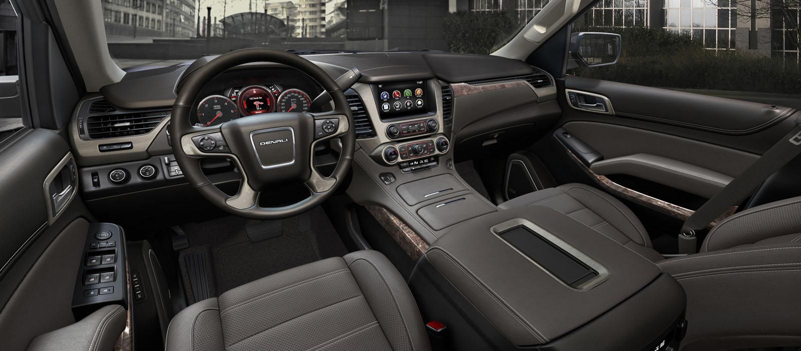 GMC Tahoe Denali