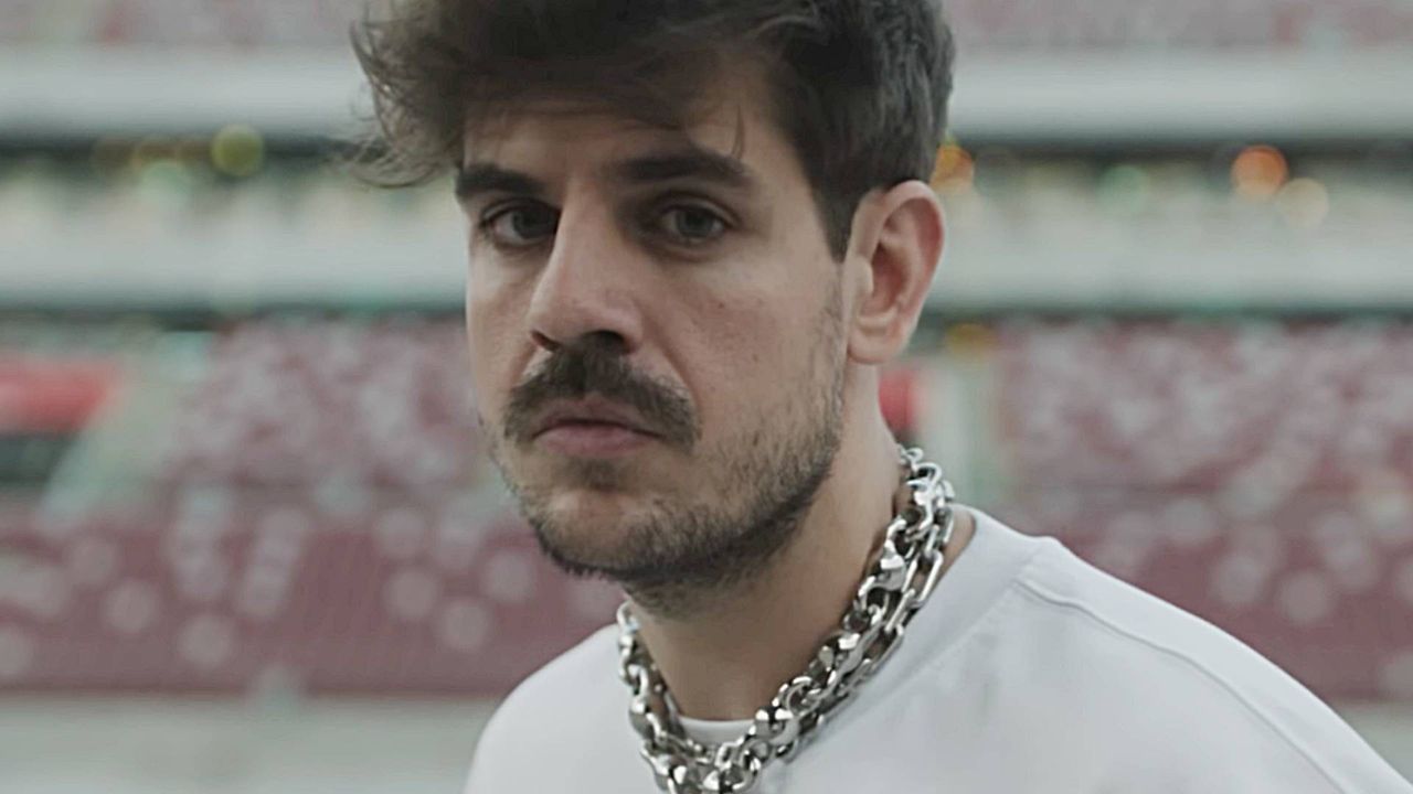 Taco Hemingway w nowym numerze rapował o znanym leku