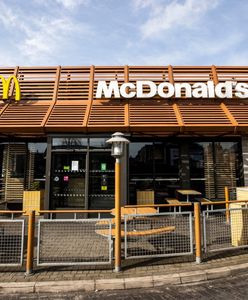 Janki. Runął sufit w restauracji. W lokalu byli goście