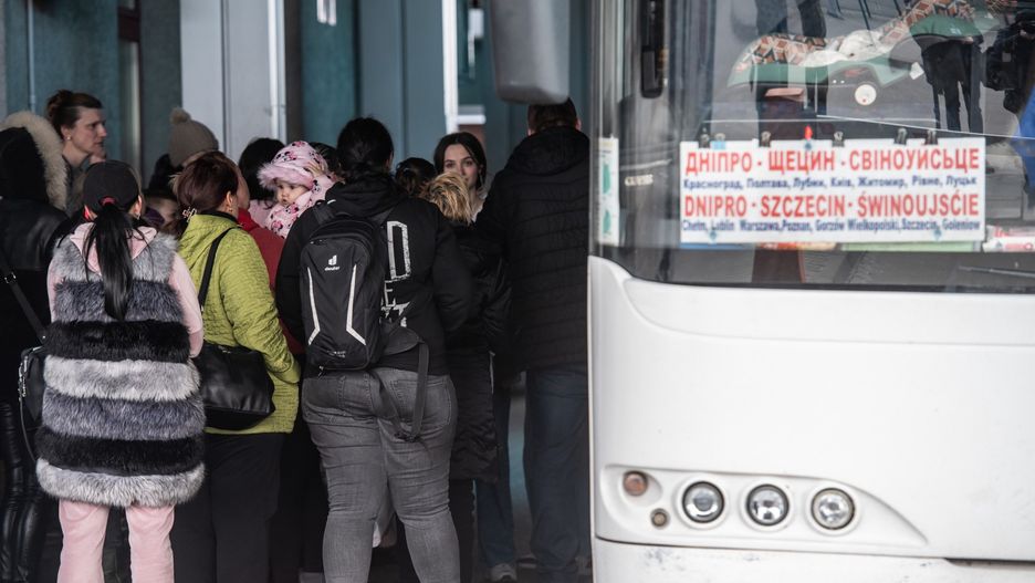 Tłumy uchodźców na przejściach. Ważna decyzja ukraińskich władz  