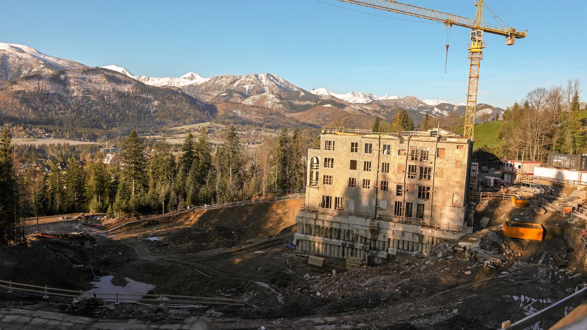 Trwa budowa nowego hotelu "Salamandra" w Kościelisku