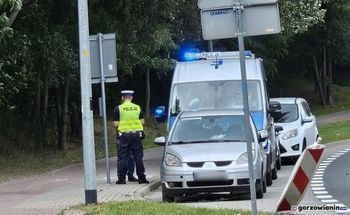 Gorzów: Obywatelskie zatrzymanie pijanej pary z 2-letnim dzieckiem