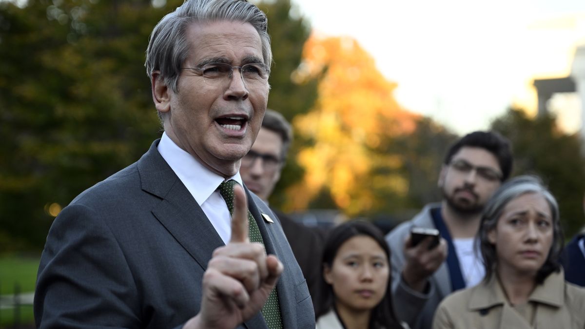 WASHINGTON, DC - NOVEMBER 5:  Secretary of the Treasury is Scott Bessent address the media at the White House in Washington, DC about the Supreme Court hearings on President Trumps tariffs on November 5, 2025. (Photo by John McDonnell/For The Washington Post via Getty Images)