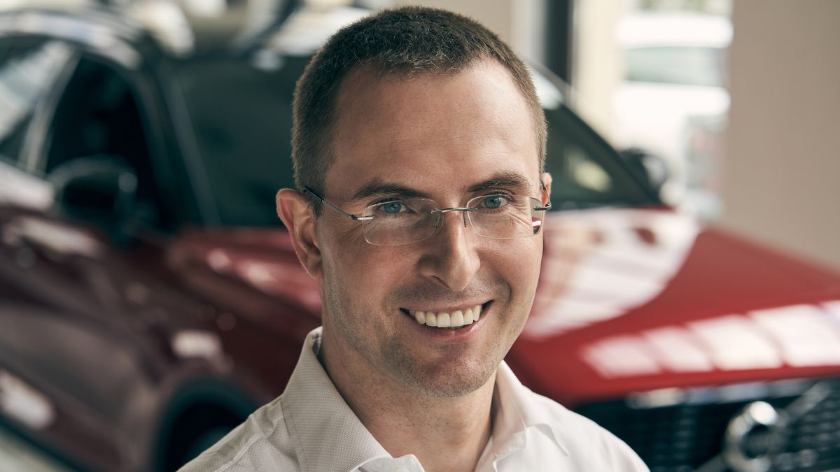 Emil Dembiński nowym prezesem Volvo Car Poland