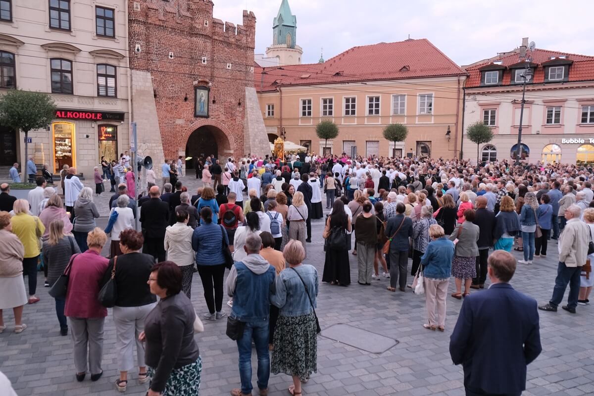 Procesja w rocznicę „Cudu Lubelskiego”