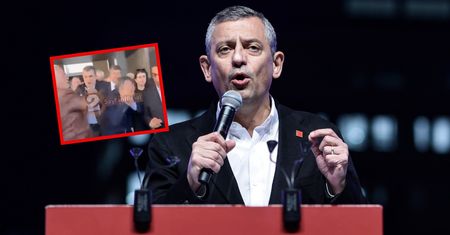 Atak na tureckiego polityka opozycji. Został uderzony w twarz