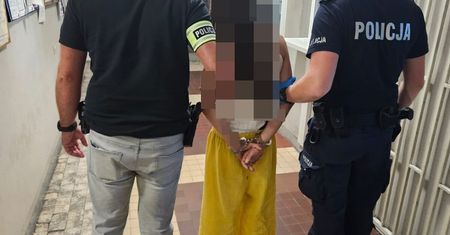 Zabrali dzieci kuratorowi i uciekli. Akcja policji pod Wołowem