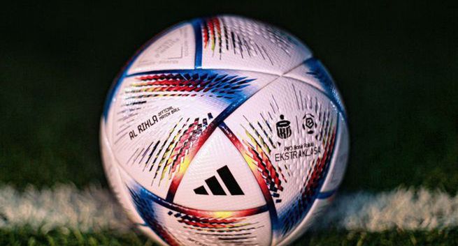 Ekstraklasa wypłaci klubom 20 mln zł więcej. Zmieniono zasady podziału