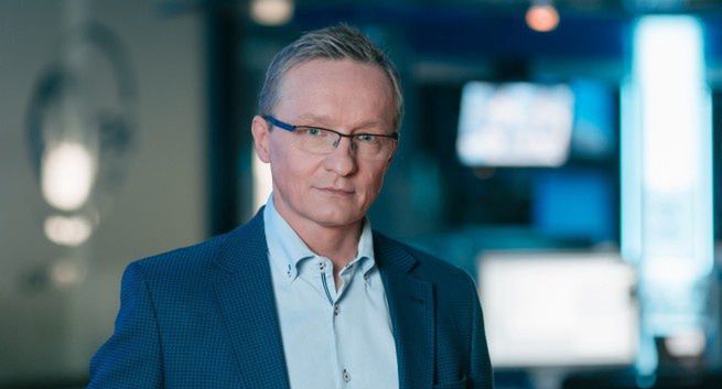 „Blisko ludzi” nowym programem TVN24, Ryszard Cebula gospodarzem