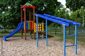 Place zabaw już gotowe. Dzieci z gminy Trzebielino będą miały gdzie się bawić