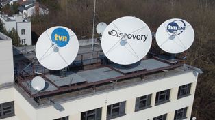 Wielkie zmiany TVN dotkną pracowników. Program odejść i koniec pracy zdalnej
