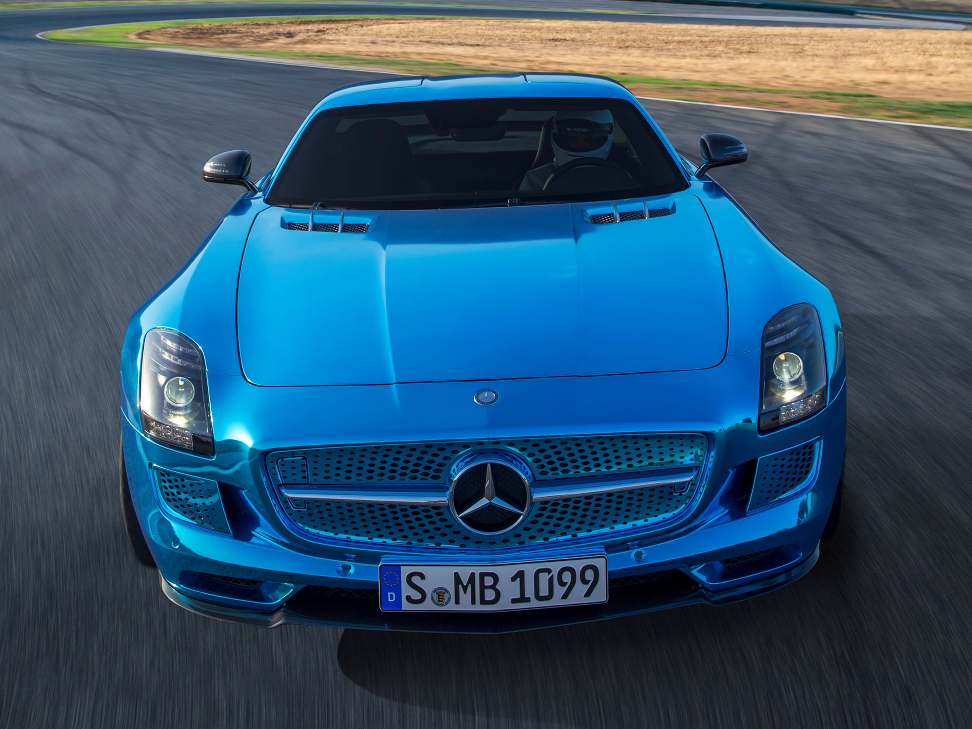 Żegnamy króla: odchodzi Mercedes-Benz SLS AMG 143