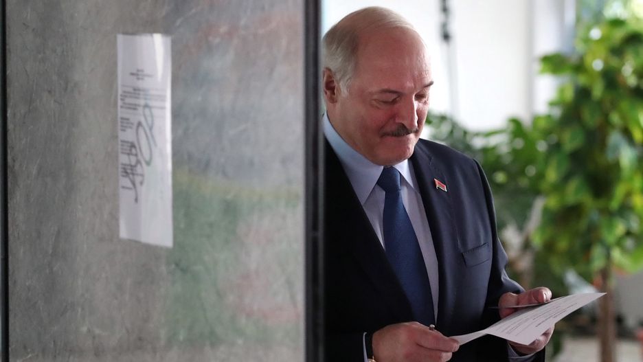 Wybory prezydenckie na Białorusi. Alaksandr Łukaszenka głosował przed południem w Mińsku