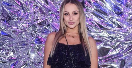 Sylwia Madeńska w kusej mini. Mocny makijaż kompletnie ją odmienił