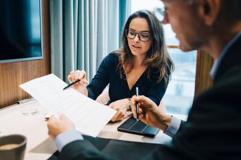 Zarządcy oszczędzają nawet 30%. Tak zmieniają się nieruchomości w Polsce