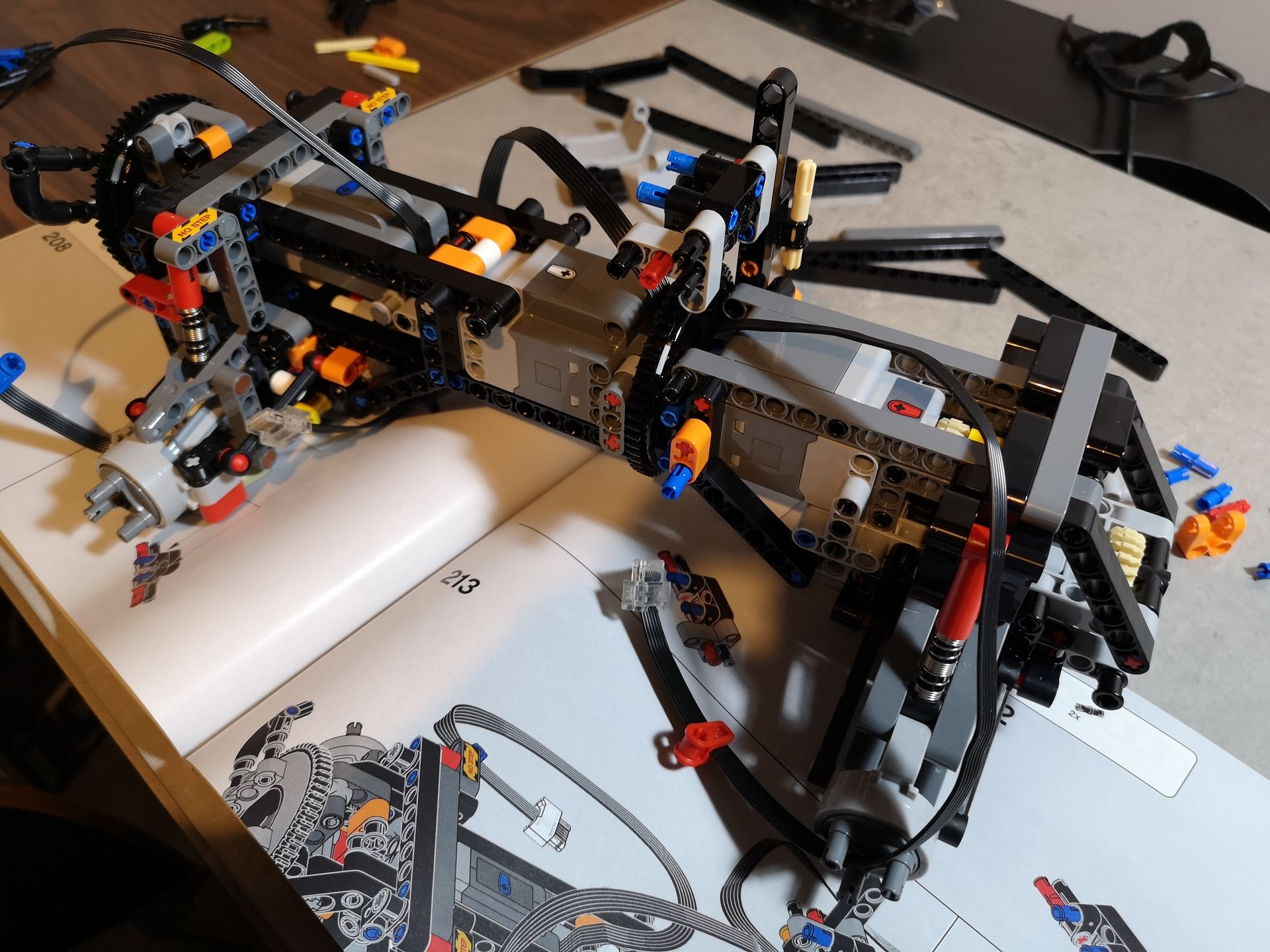 Recenzja LEGO Technic 42099: samochód terenowy sterowany smartfonem 22