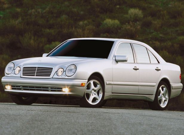 Mercedes-Benz E-Class W210